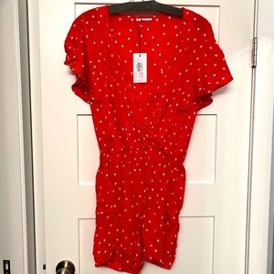 Jacqueline de Yong cute red play suit. Size small.